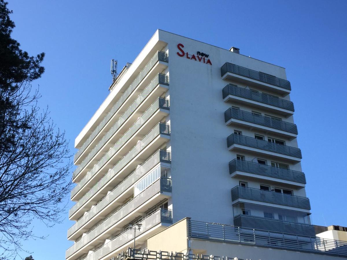 Holiday Home Slavia New 600 Z Balkonem Przy Plazy Miedzyzdroje Exterior photo